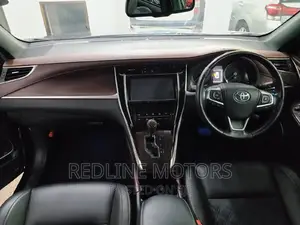 Toyota Harrier 2.0 4WD 2016 Blue
