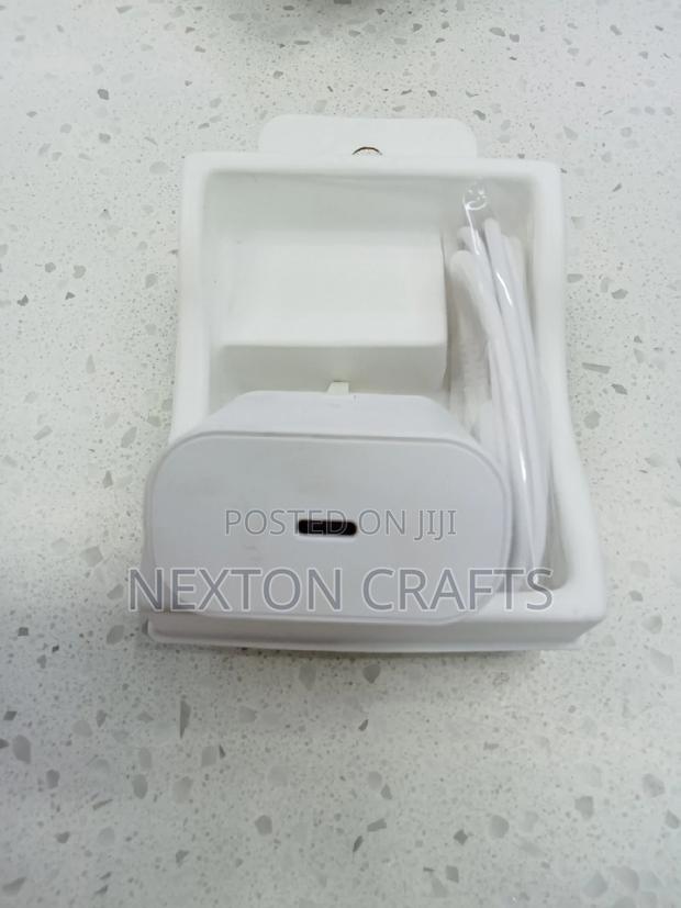 Type C 25w Pd Adapter - thumbnail 2