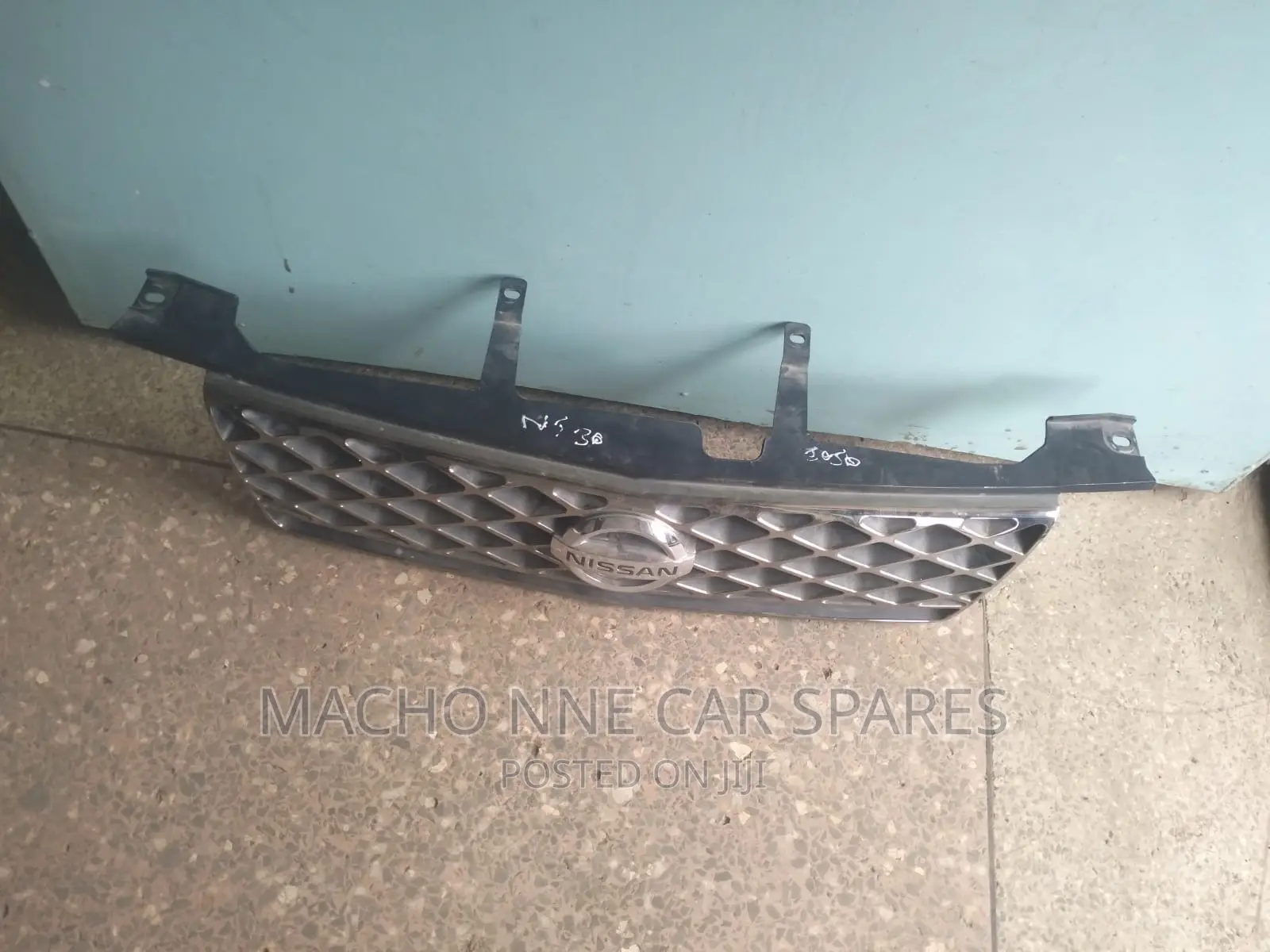 Nissan Xtrail Nt30 Grill