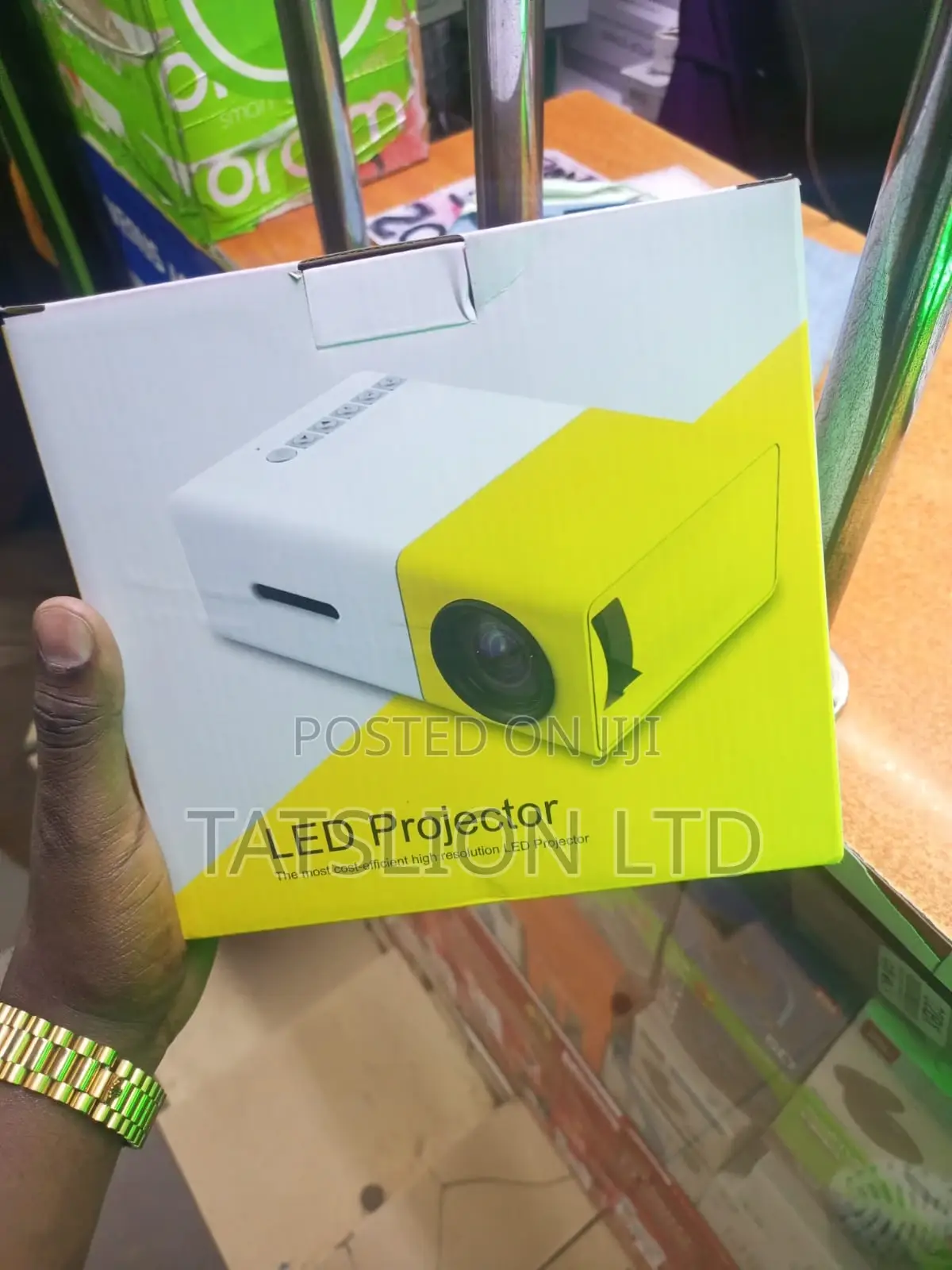 Led Mini Projector