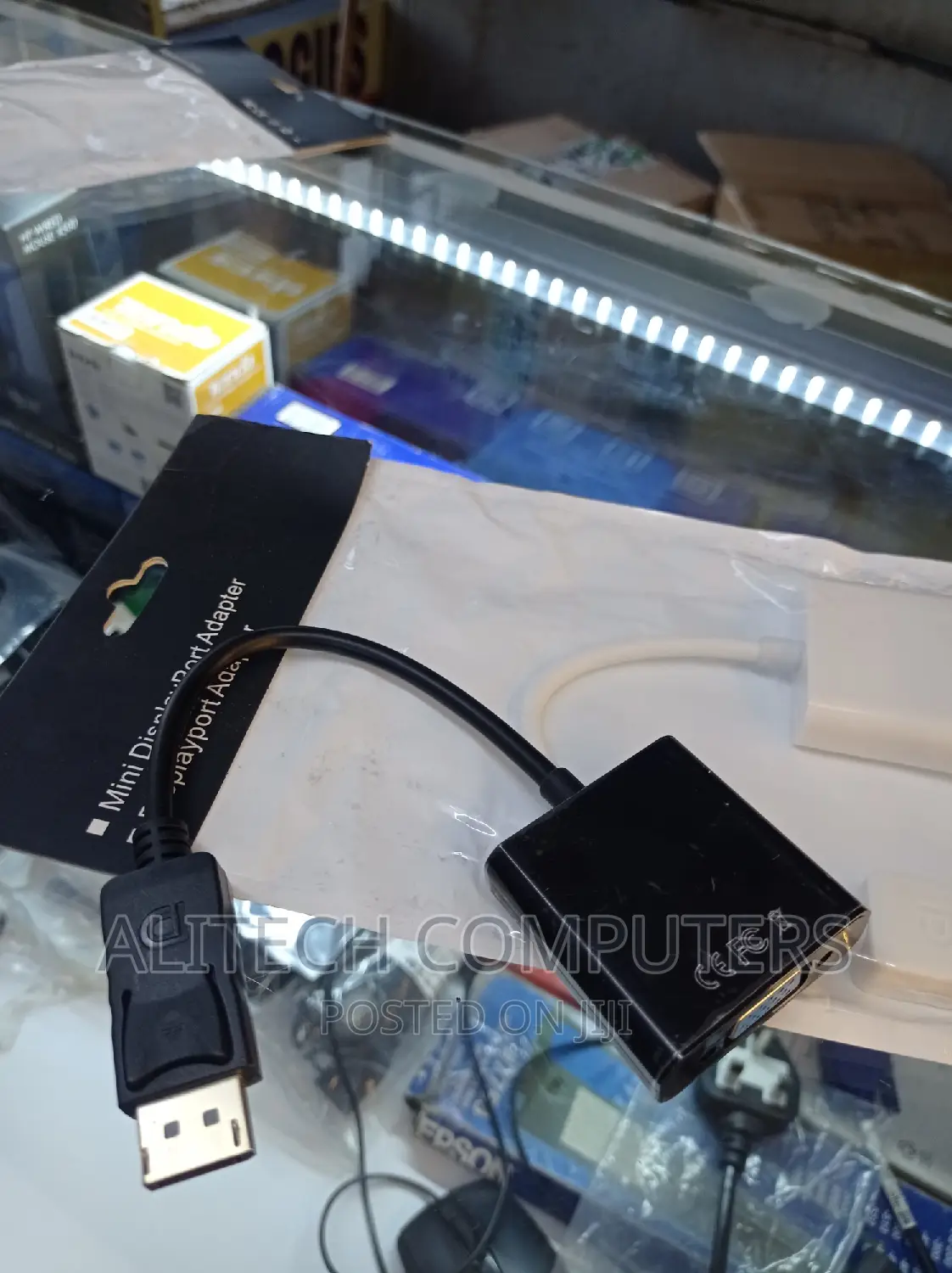 Display Port to Vga Adapter