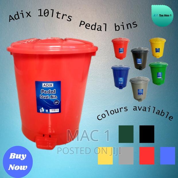 Office Small 10 Litres Pedal Bin - main view