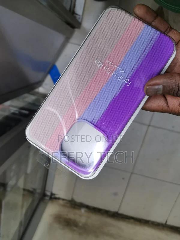 Silicone Multicolor Apple - 14 Pro Max - thumbnail 3