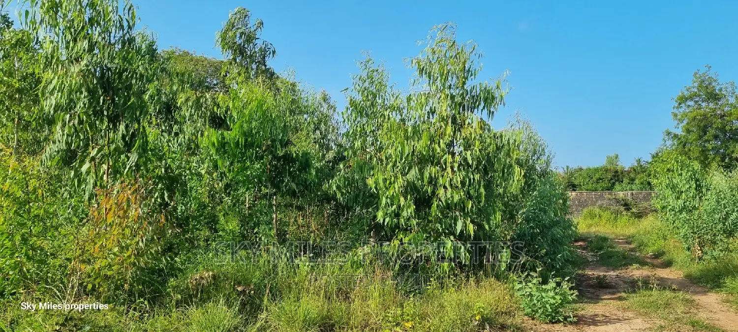 Vipingo,Mbsa-MLND Highway, One Acre Land on Sale