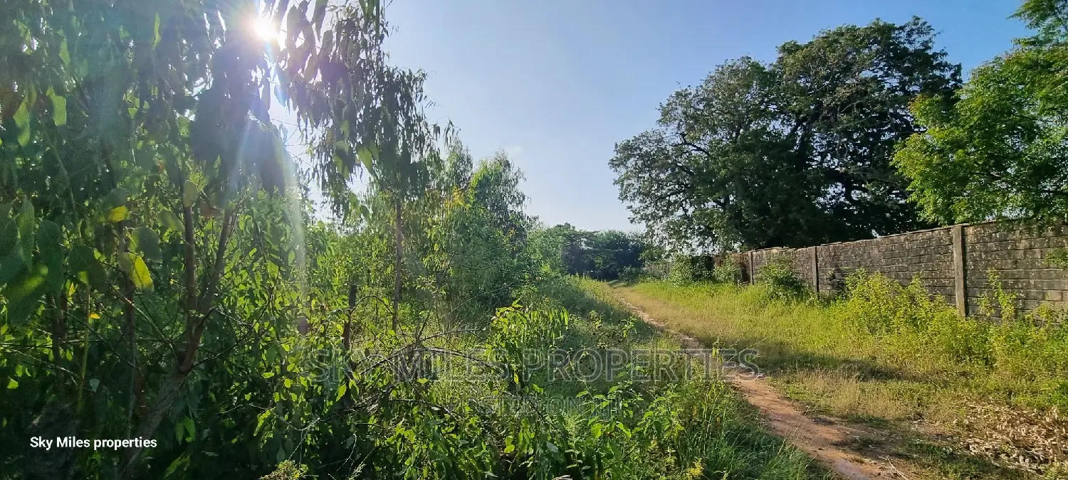 Vipingo,Mbsa-MLND Highway, One Acre Land on Sale