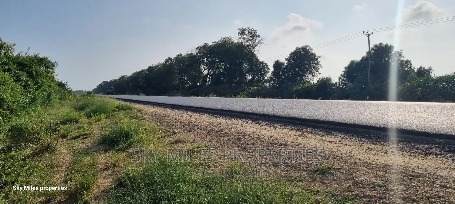 Vipingo,Mbsa-MLND Highway, One Acre Land on Sale