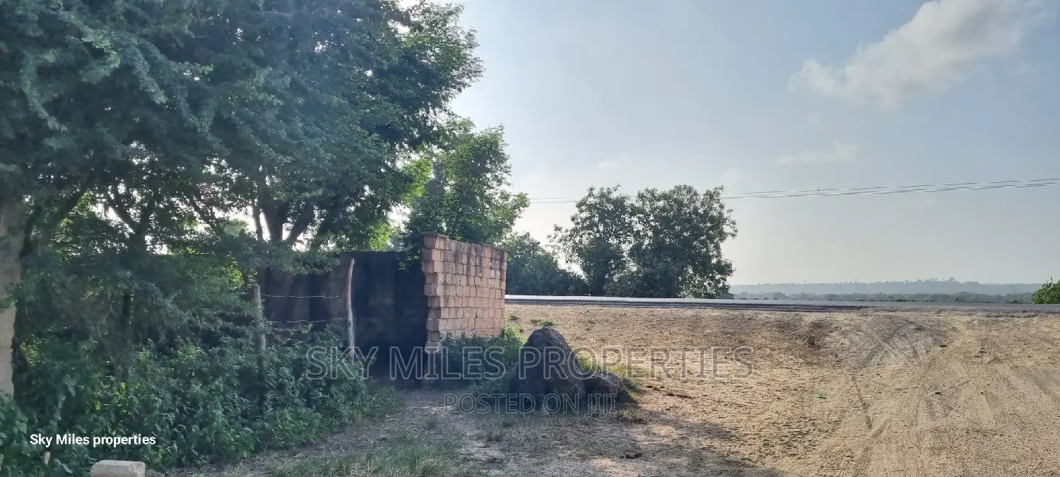 Vipingo,Mbsa-MLND Highway, One Acre Land on Sale