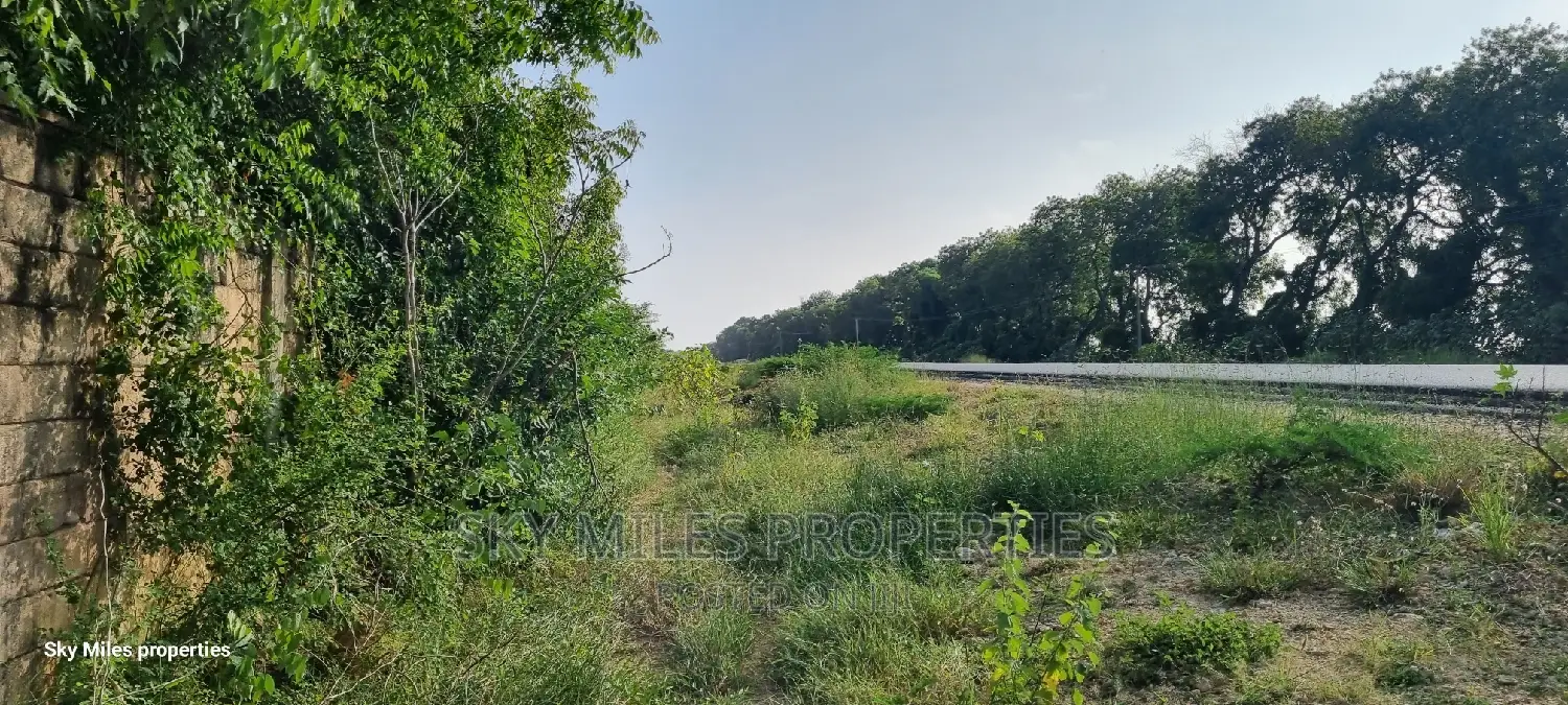 Vipingo,Mbsa-MLND Highway, One Acre Land on Sale