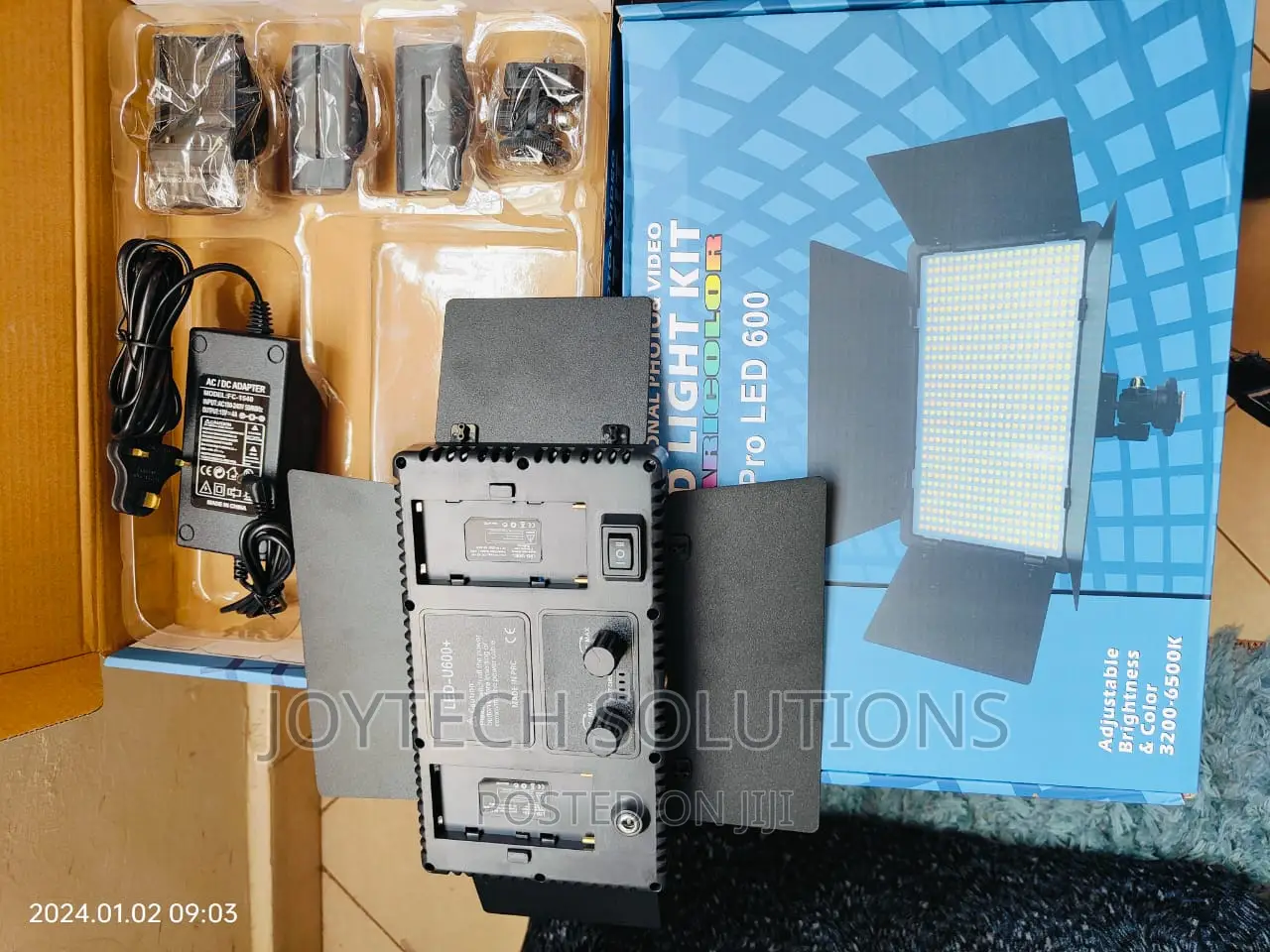 New Arrival Bicolor Video Light .Pro Led 600 Video Light
