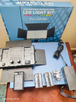 Professional Led Light Kit Pro LED 600 With Stand