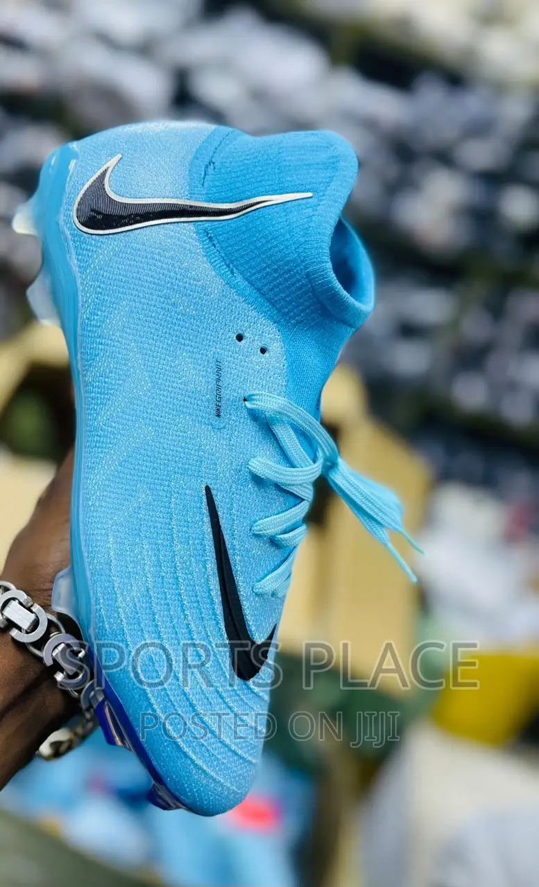 The Latest Phantom Luna Football Boots
