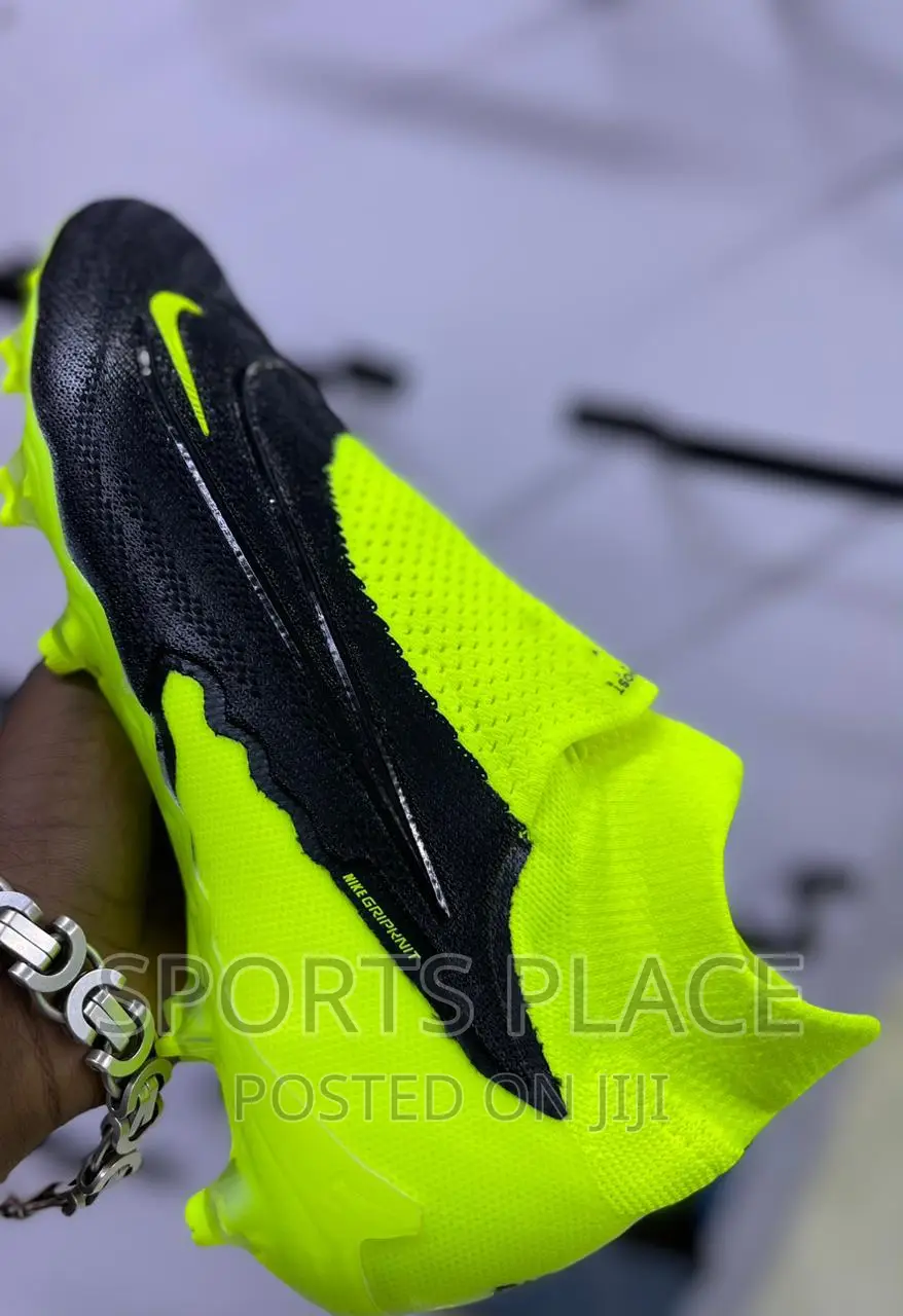 Nike Phantom GX Black and Bright Green Football Boots