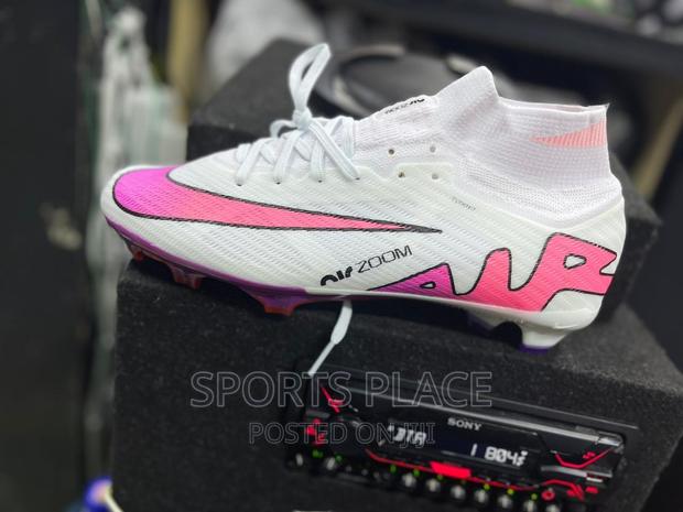 Mercurial Air Zoom Soccer Boots