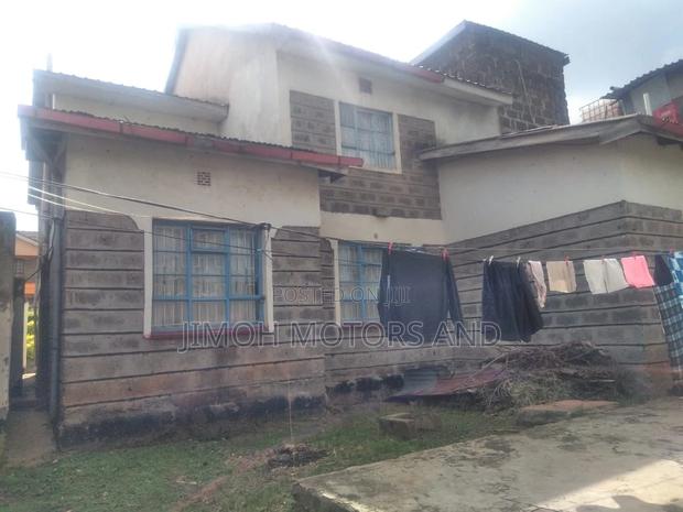 6 Bedroom Mansionatte for Sale in Kasarani