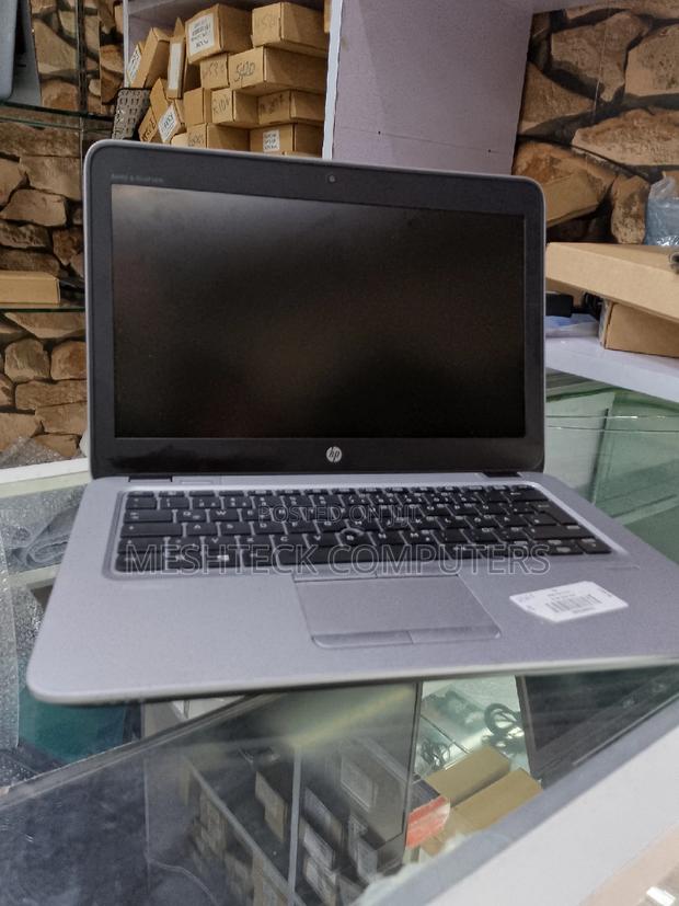 Laptop HP EliteBook 820 G3 8GB Intel Core I5 SSD 256GB