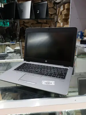 Laptop HP EliteBook 820 G3 8GB Intel Core I5 SSD 256GB