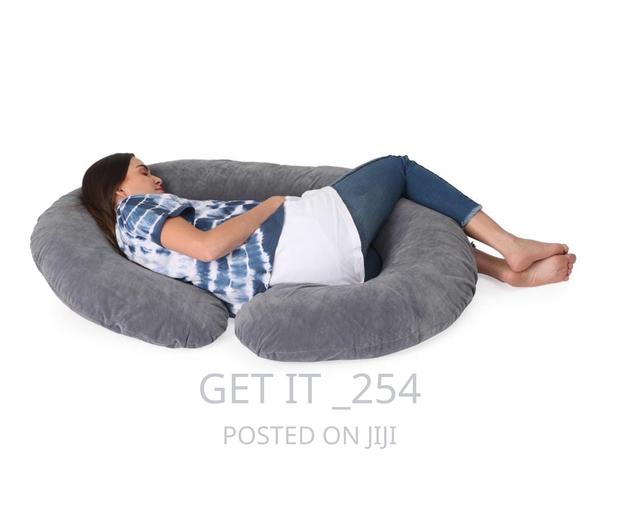 C Shaped Pregnancy Pillow - main view