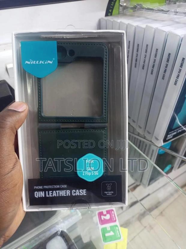 Samsung Z Fold 5 Leather Cases - main view