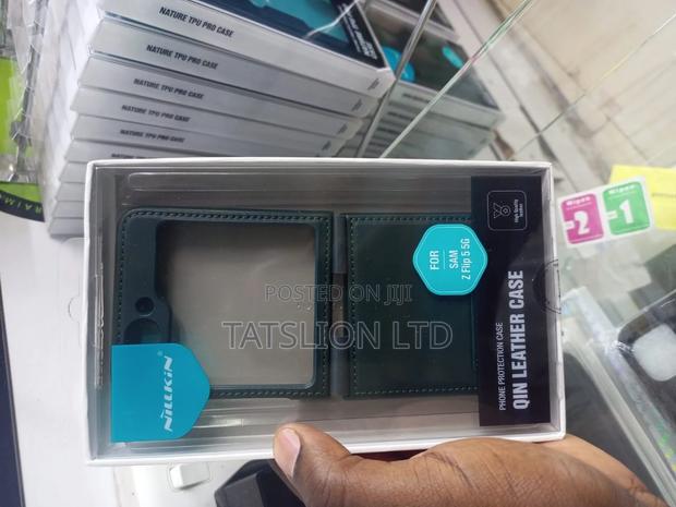 Samsung Z Fold 5 Leather Cases - thumbnail 3