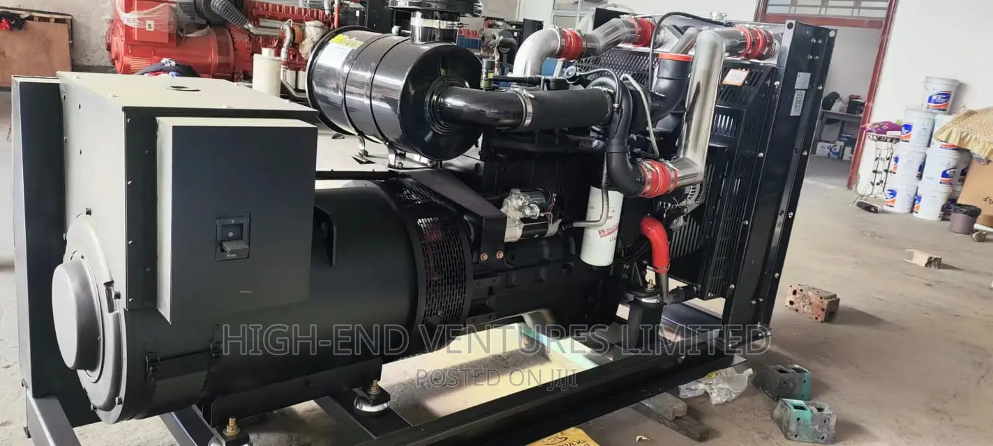 250 Cummins Generator. Open Set Genset. Complete Generator in Mlolongo