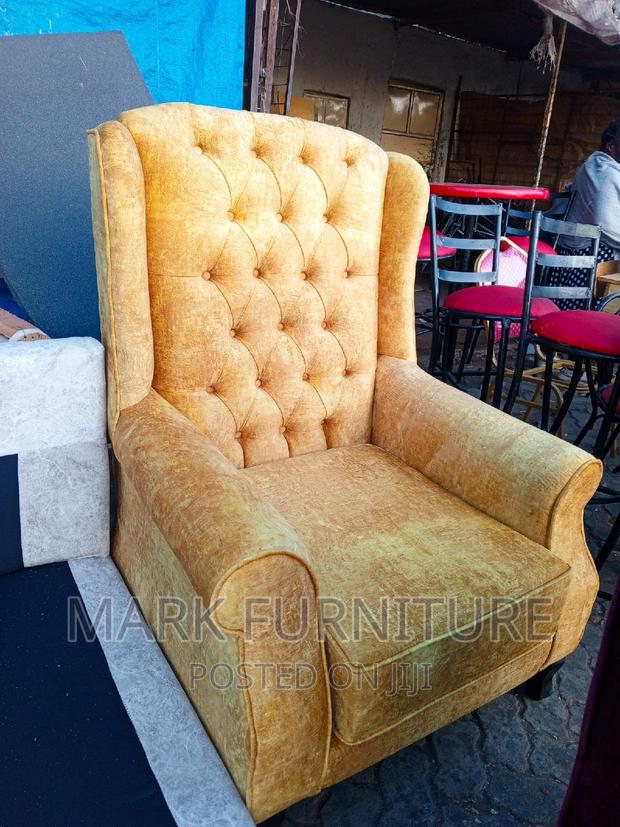 Wings Chair - thumbnail 2