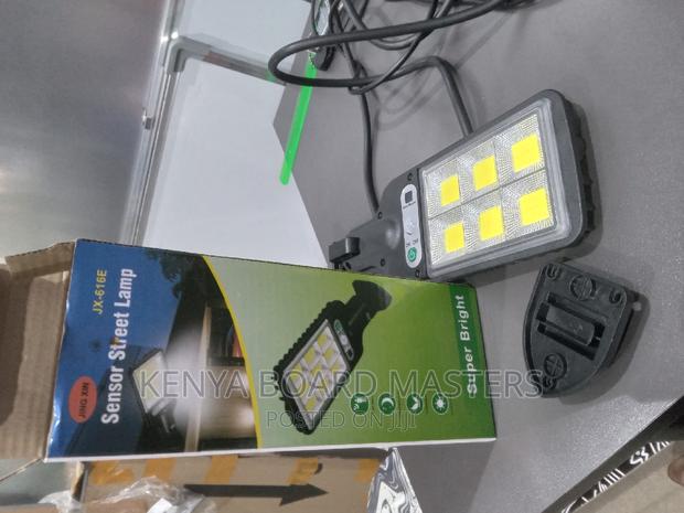 Sensor Street Lamp.