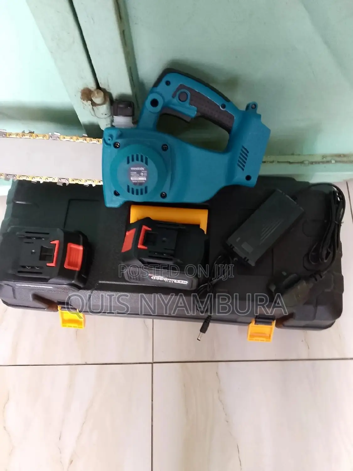 Cordless Chain Saw