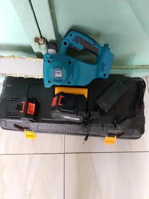 Cordless Chain Saw