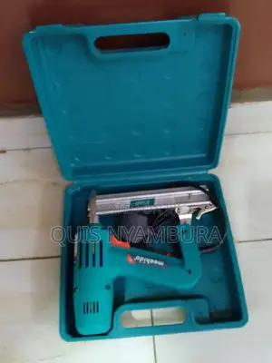 Nail Gun/Nailer Gun