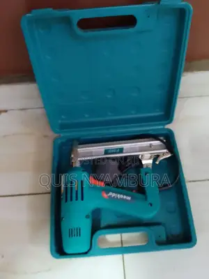 Nail Gun/Nailer Gun