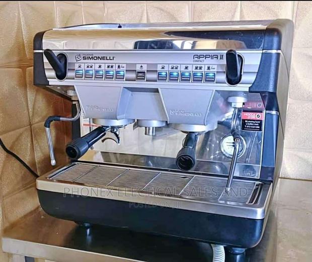 Samonelli Coffee Machine - main view