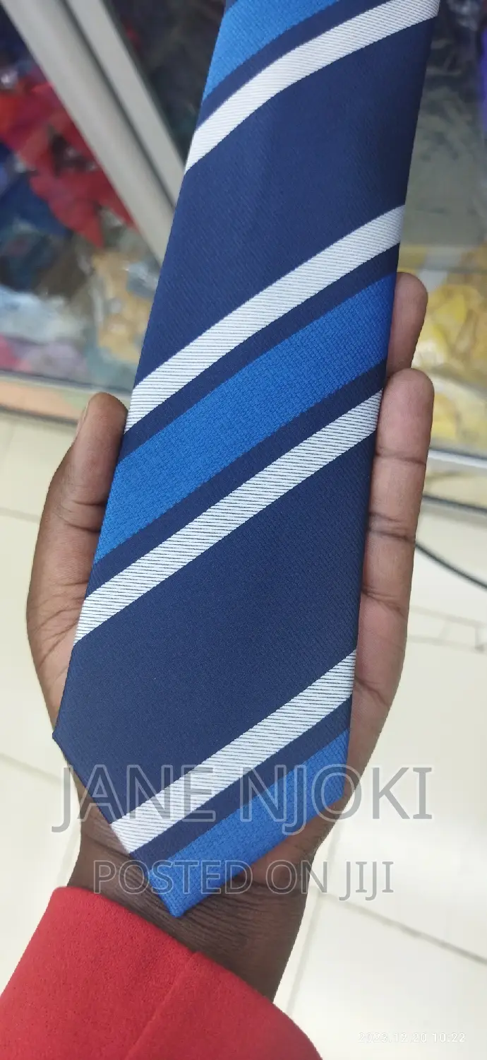 Men Tie Stripped