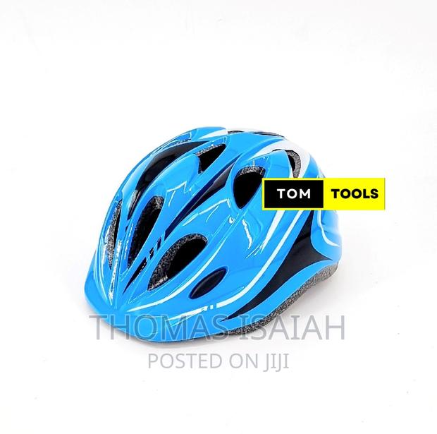 Junior Uni Size Adjustable Premium Cycling Helmet - main view
