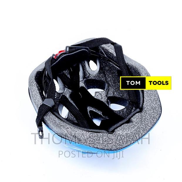 Junior Uni Size Adjustable Premium Cycling Helmet - thumbnail 2