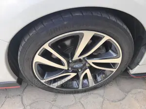 Subaru Levorg 2.0 GT-S EyeSight 2016 White