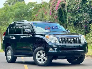 Toyota Land Cruiser Prado 2010 Black