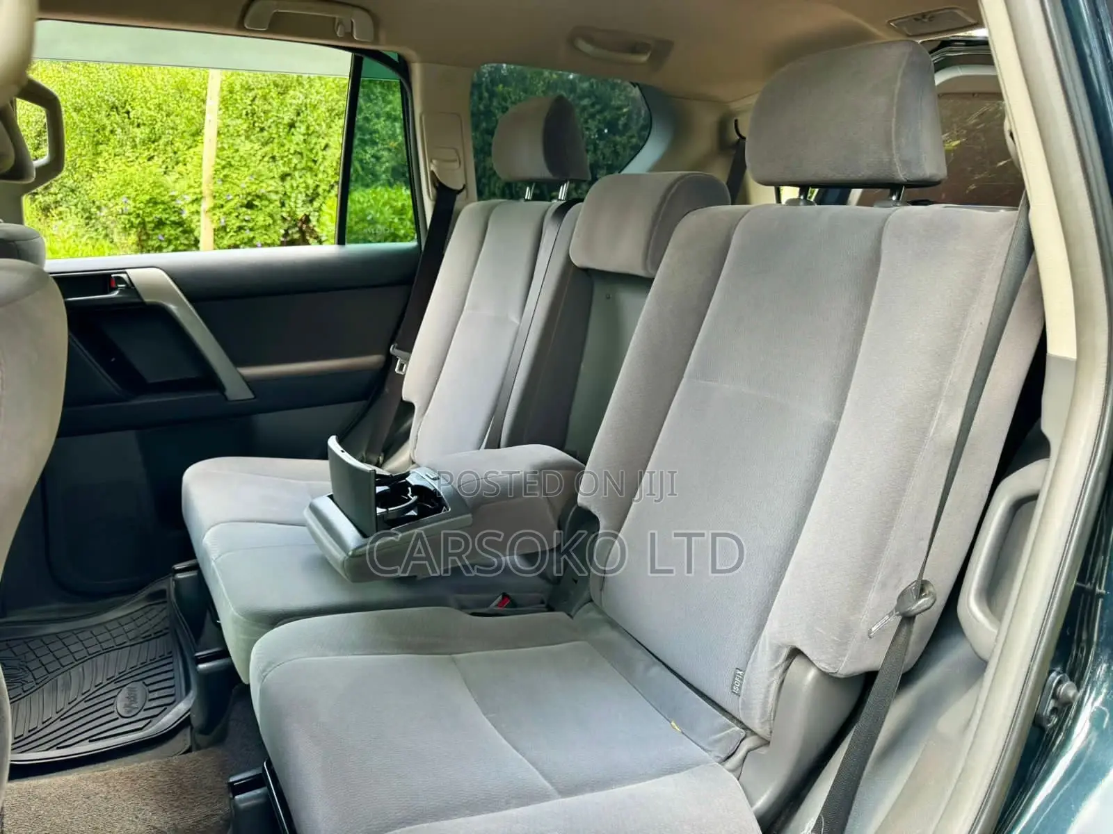 Toyota Land Cruiser Prado 2010 Black