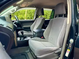 Toyota Land Cruiser Prado 2010 Black
