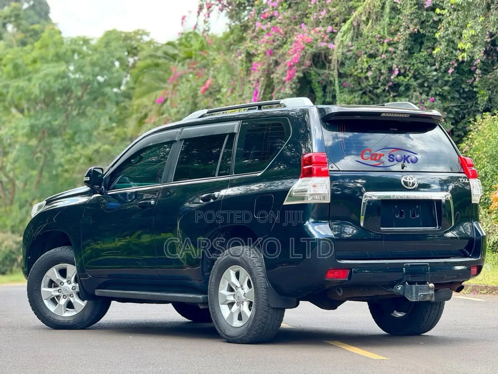 Toyota Land Cruiser Prado 2010 Black