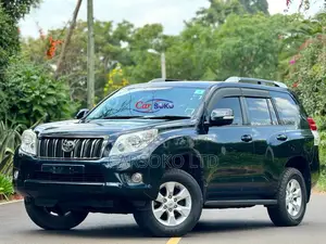 Toyota Land Cruiser Prado 2010 Black