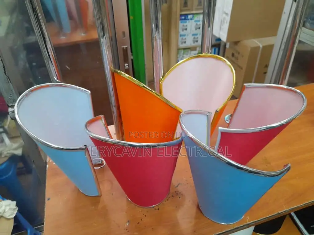 1/2 Brackets Lamp Shades