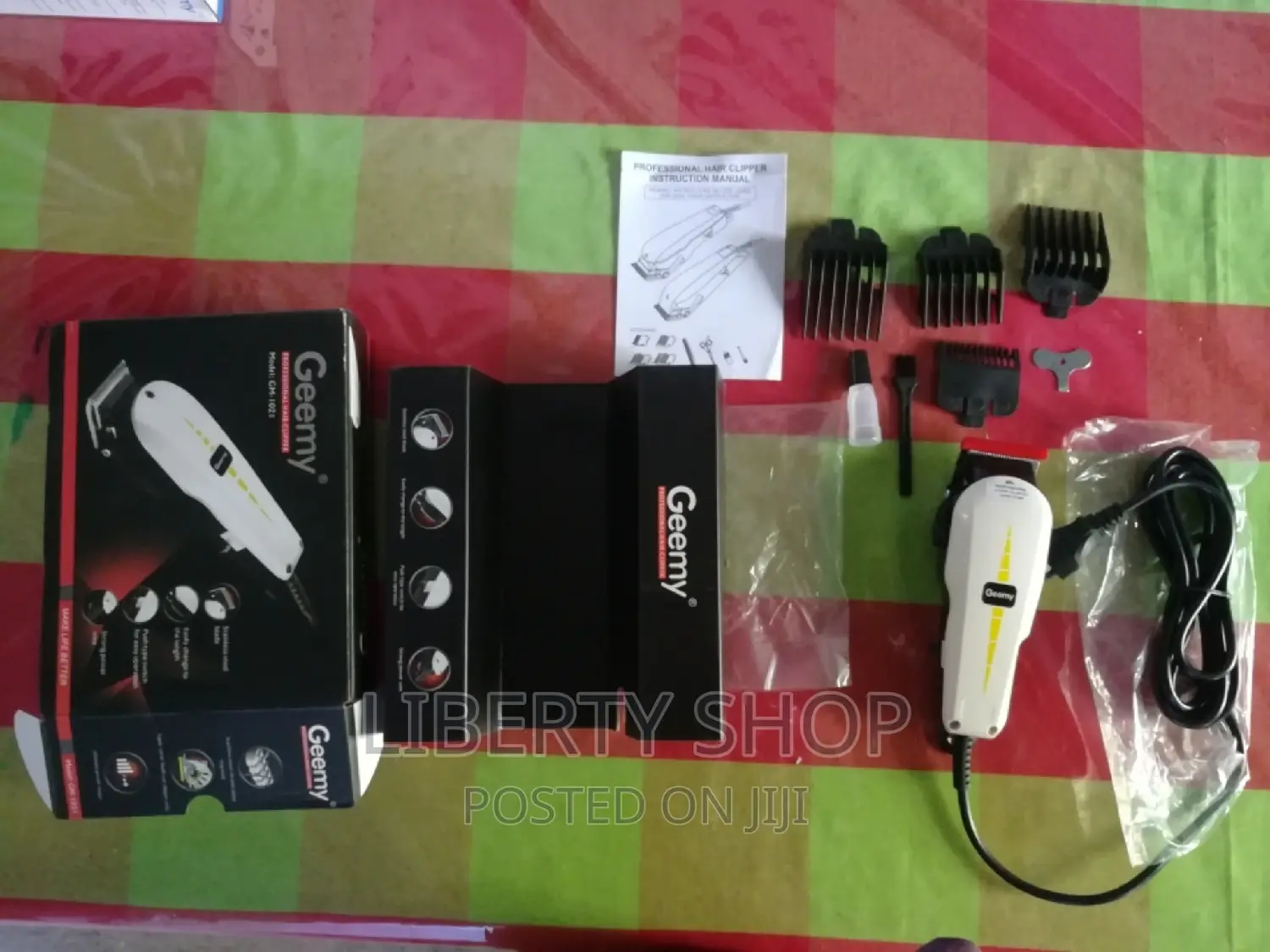 Geeky Electric Hair Clipper Barbering Machine