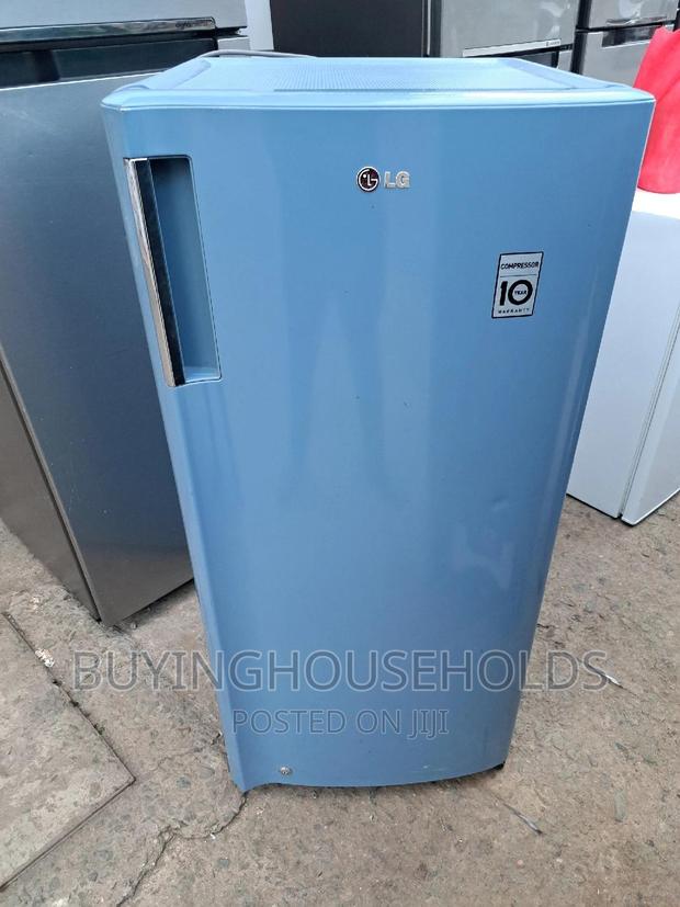 LG 190L Fridge - main view