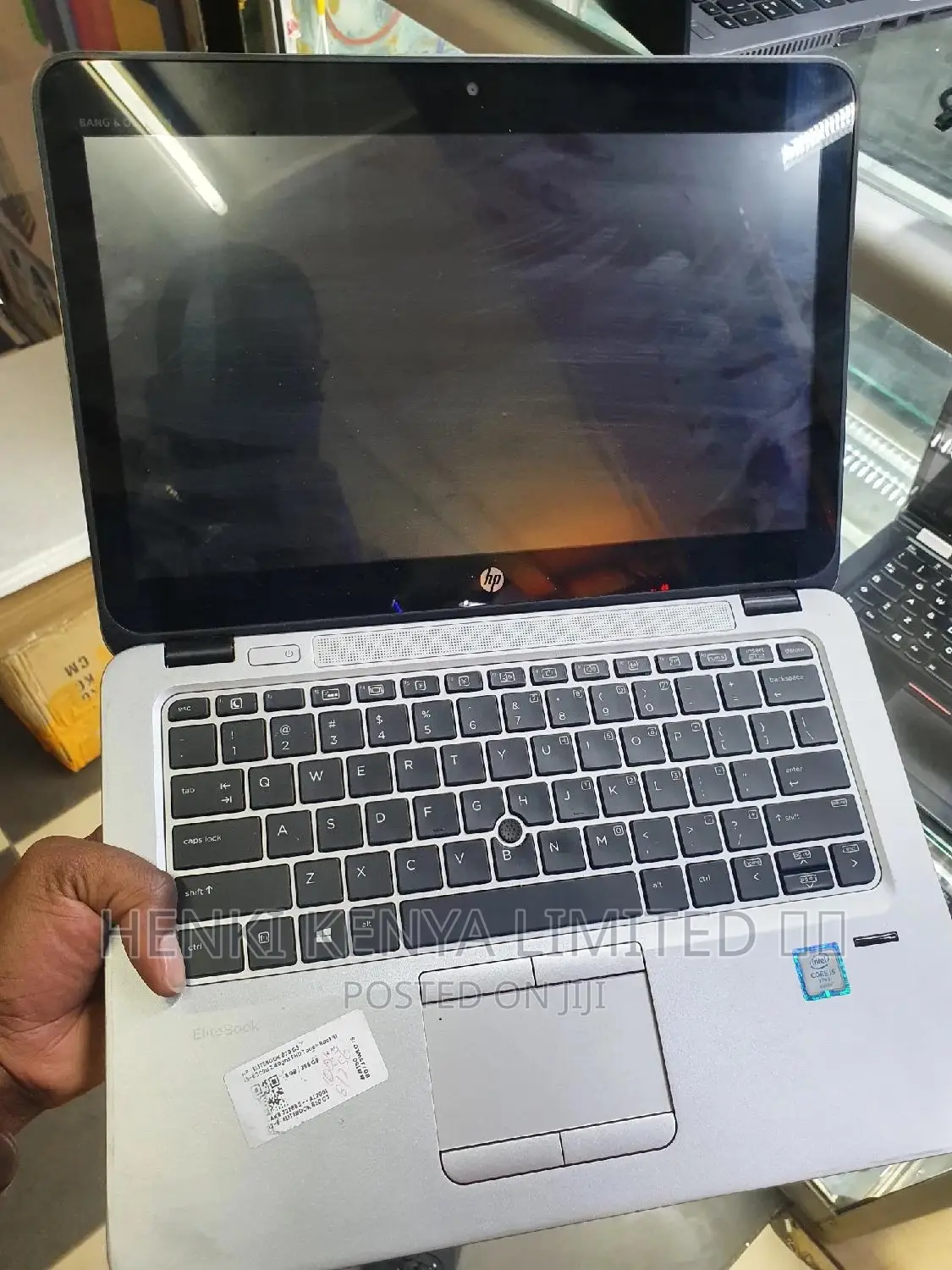 New Laptop HP EliteBook 820 G3 8GB Intel Core I5 SSD 256GB
