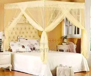 King-Size Bed Crram 4 Stand Mosquito Nets