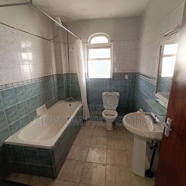 2bdrm Apartment in Kilimani for rent - thumbnail 11
