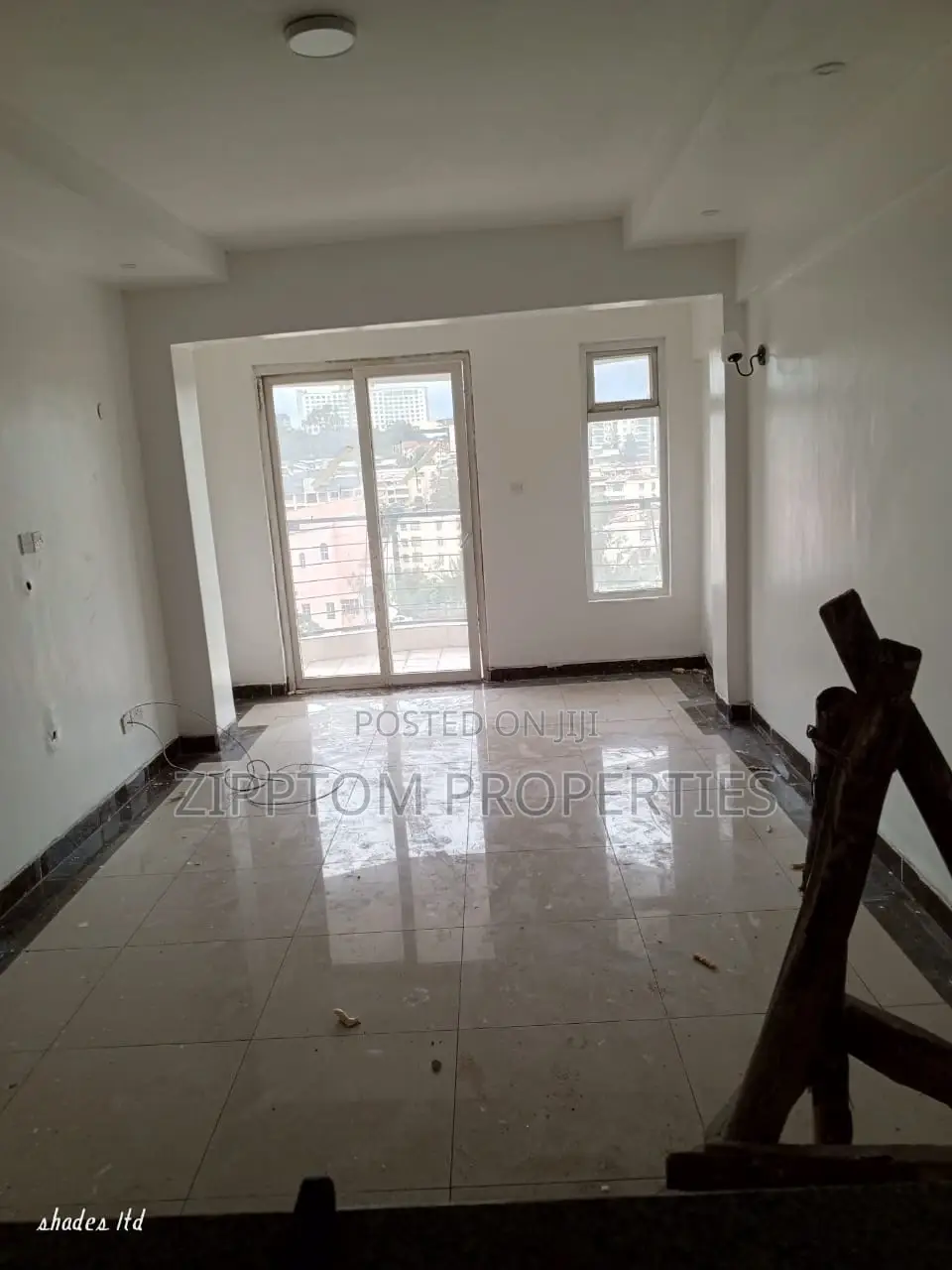 3bdrm Apartment in Madaraka for rent