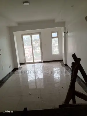 3bdrm Apartment in Madaraka for rent