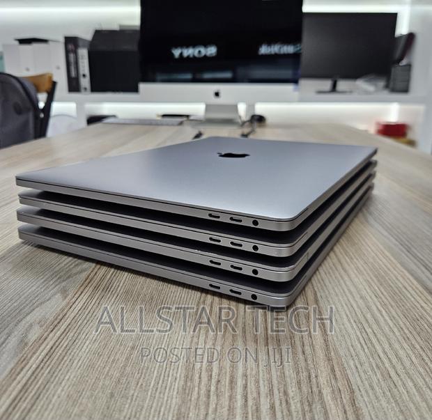 Laptop Apple MacBook 2019 16GB Intel Core I7 SSD 512GB - thumbnail 6