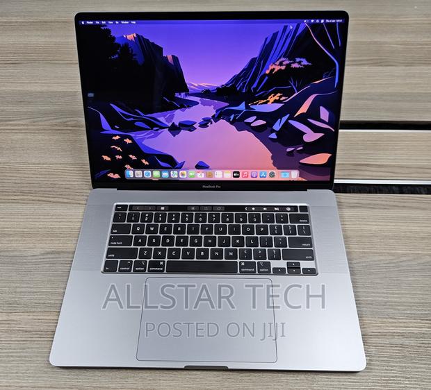 Laptop Apple MacBook 2019 16GB Intel Core I7 SSD 512GB